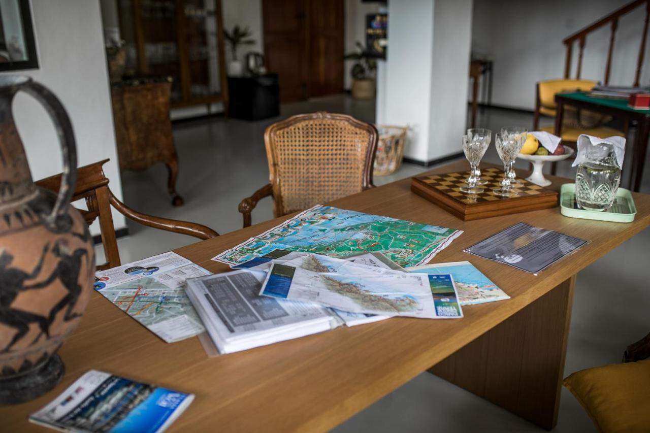Gli Amici Di Carla Hotel La Spezia Luaran gambar